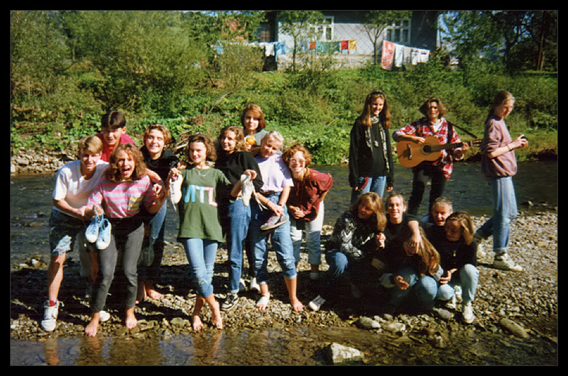 gal/10LO/1 klasa/10LO_1_klasa_Ujsoly_pazdziernik_1991_03.jpg